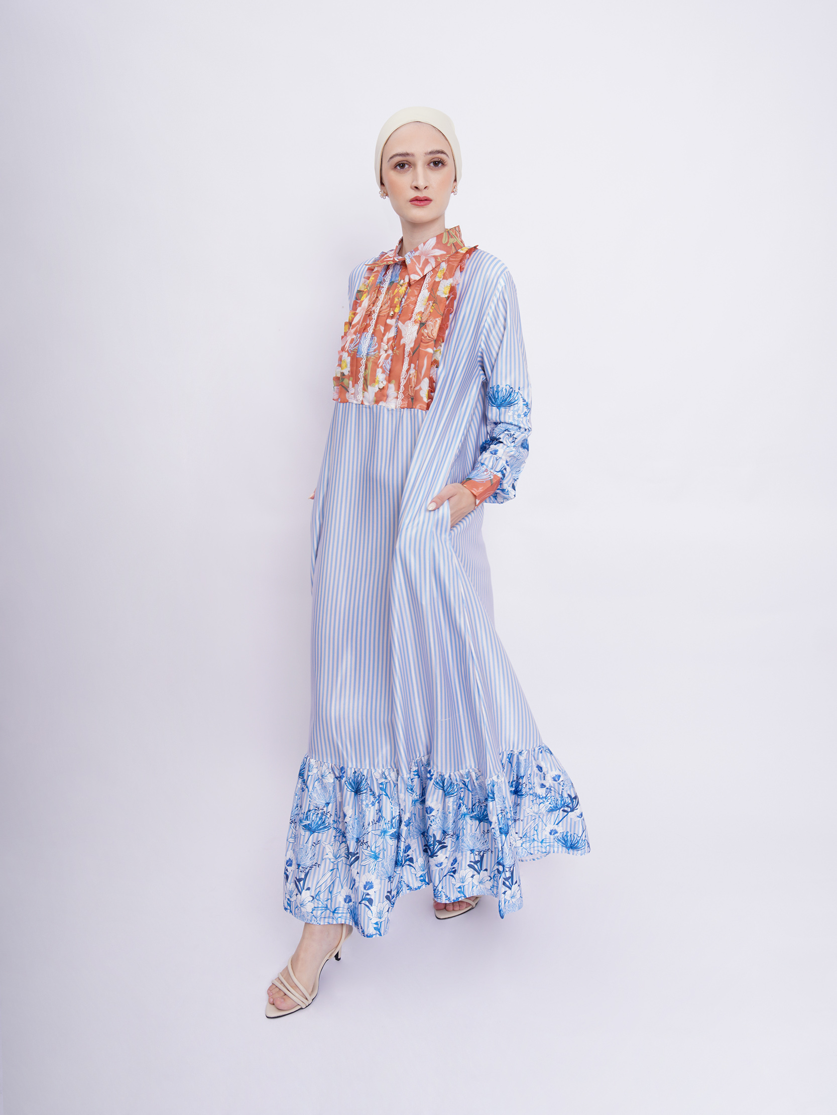 SERIEN DRESS 03